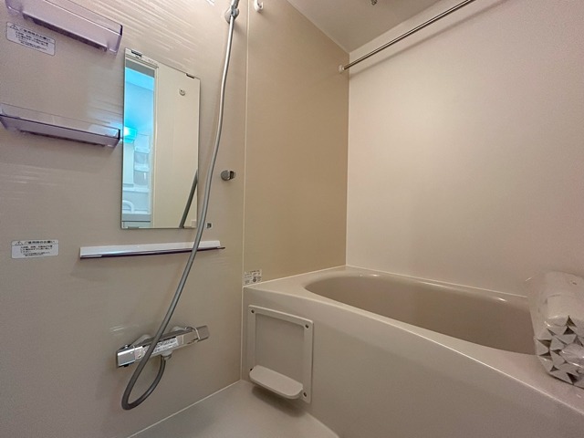 ��ʌ��������܎s�k��{�����S���ڂ̃A�p�[�g�̃o�X