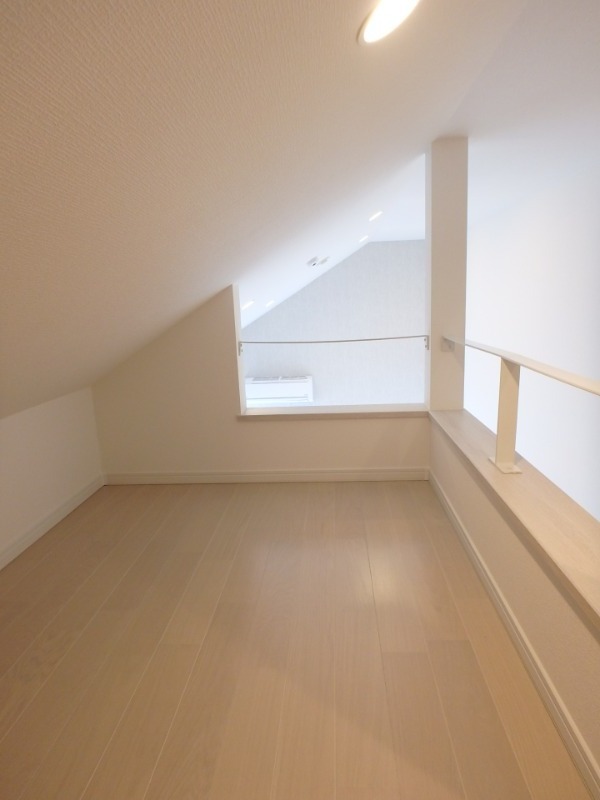 ��ʌ��������܎s�������a�c���P���ڂ̃A�p�[�g�̂��̑������E�X�y�[�X