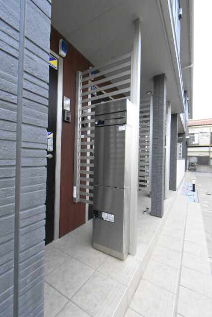 ��ʌ��������܎s�����擌��{�S���ڂ̃A�p�[�g�̃G���g�����X