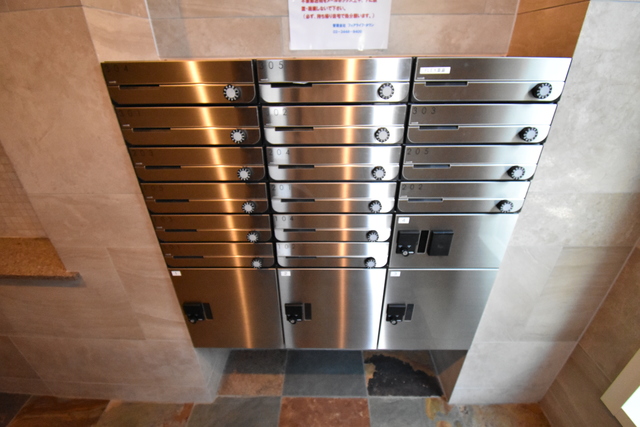 ��ʌ��������܎s��{�捂�@���Q���ڂ̃}���V�����̂��̑�