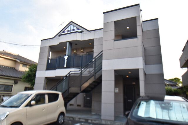 ��ʌ��@�c�s�@�c�P����97�̃A�p�[�g�̌����O��