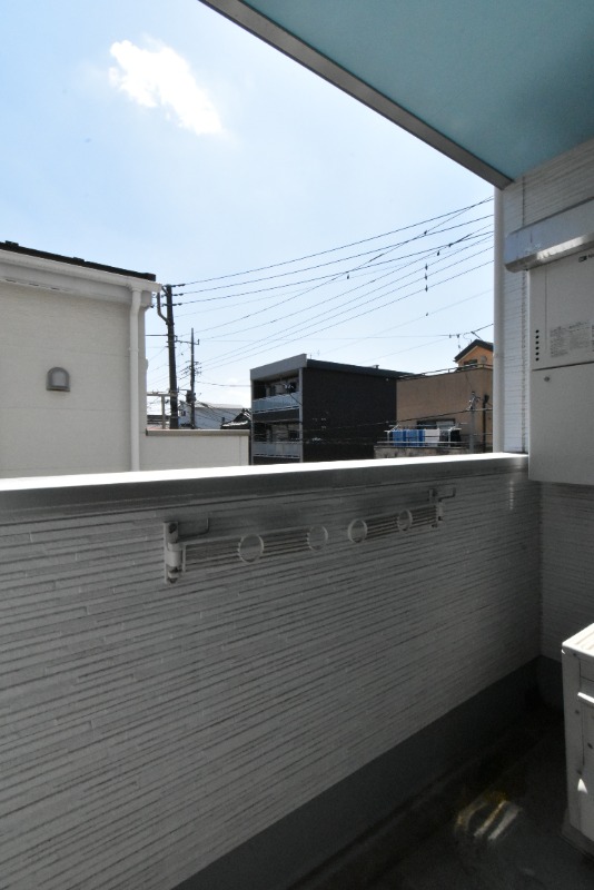 ��ʌ��������܎s������{�����R���ڂ̃A�p�[�g�̃o���R�j�[