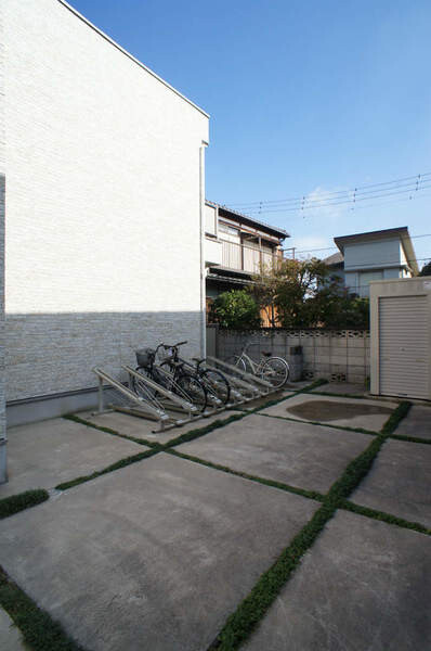 ��ʌ��������܎s�΋挴�R�P���ڂ̃A�p�[�g�̂��̑�