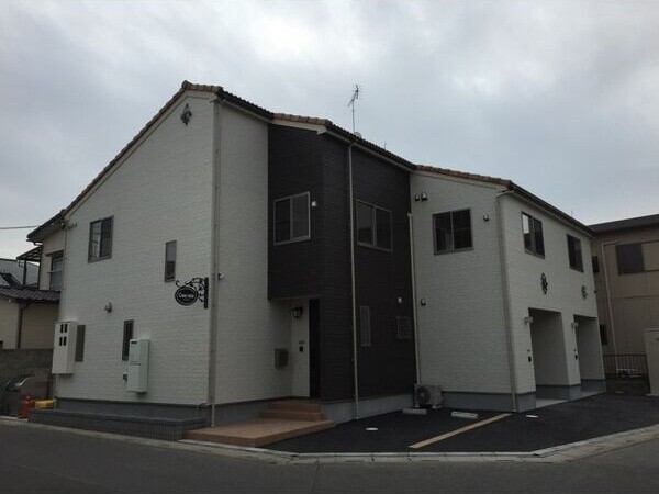 ��ʌ��z�J�s�����T���ڂ̃e���X�n�E�X�̌����O��