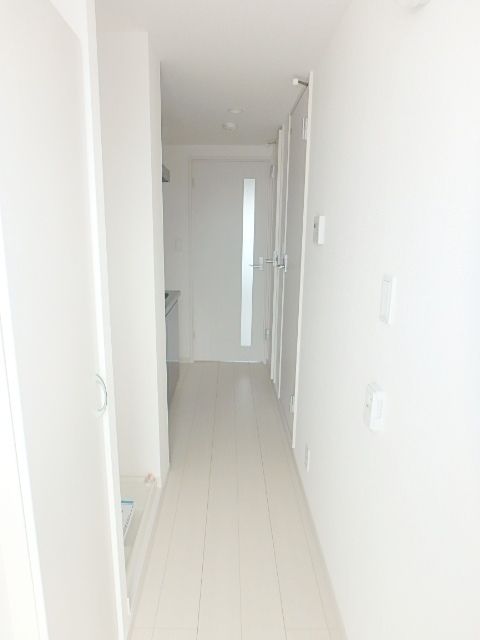 ��ʌ��������܎s�Y�a��j���J�Q���ڂ̃A�p�[�g�̌���