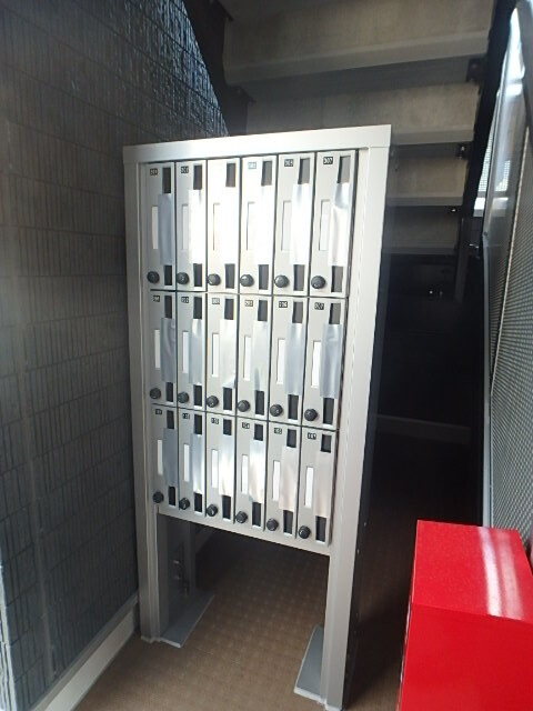 ��ʌ��������܎s�Y�a��j���J�Q���ڂ̃A�p�[�g�̂��̑�