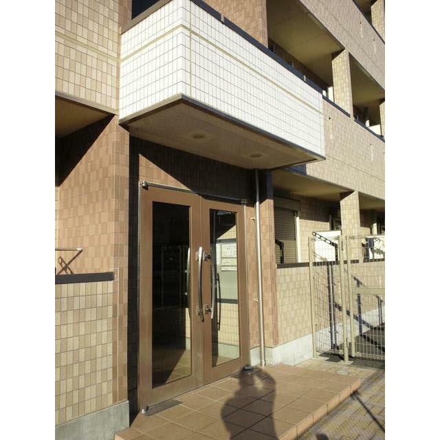 ��ʌ��z�J�s���������̃}���V�����̃G���g�����X