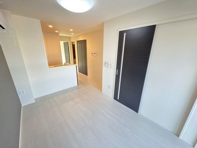 ��ʌ��������܎s���搼��{�Q���ڂ̃A�p�[�g�̋��ԁE���r���O