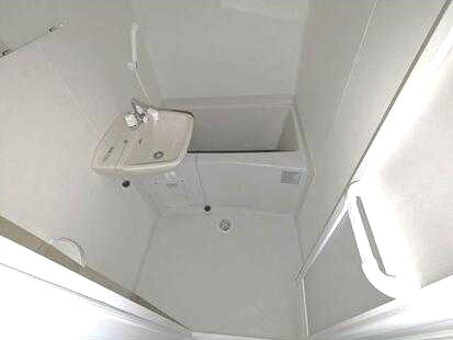 ��ʌ��������܎s����{�O���̃}���V�����̐��ʏ�