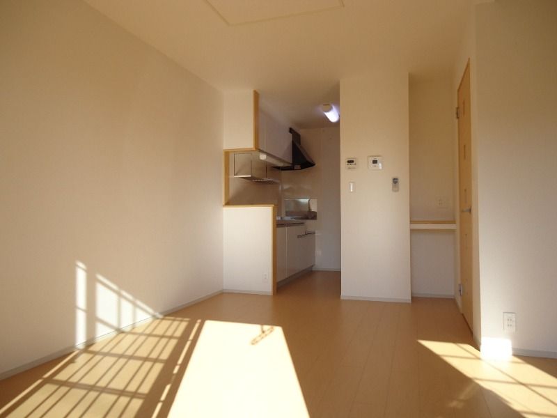 ��ʌ��������܎s�k��{�����̃A�p�[�g�̂��̑������E�X�y�[�X