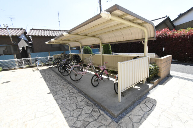 ��ʌ��������܎s�k��{�����̃A�p�[�g�̂��̑�