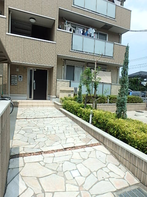 ��ʌ��������܎s������{�����P���ڂ̃A�p�[�g�̃G���g�����X