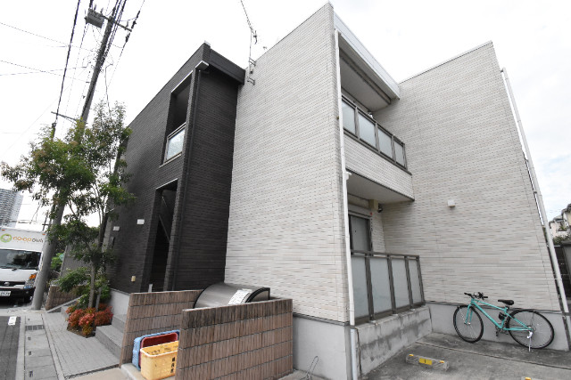 ��ʌ��z�J�s���]���P���ڂ̃A�p�[�g�̌����O��