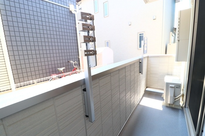 ��ʌ��������܎s����厚�w��̃A�p�[�g�̃o���R�j�[