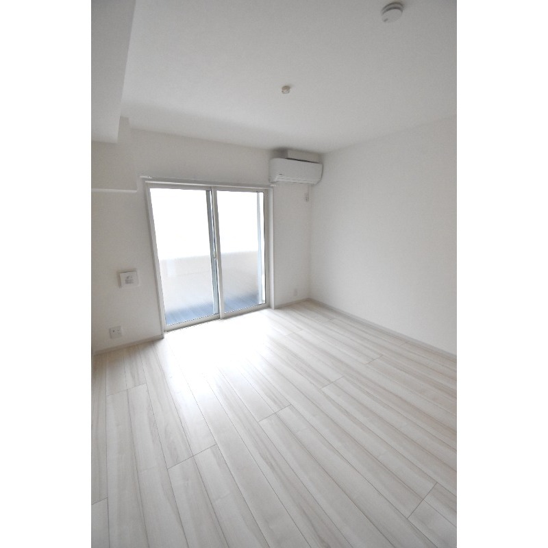 ��ʌ��������܎s�������a�c���Q���ڂ̃A�p�[�g�̂��̑������E�X�y�[�X