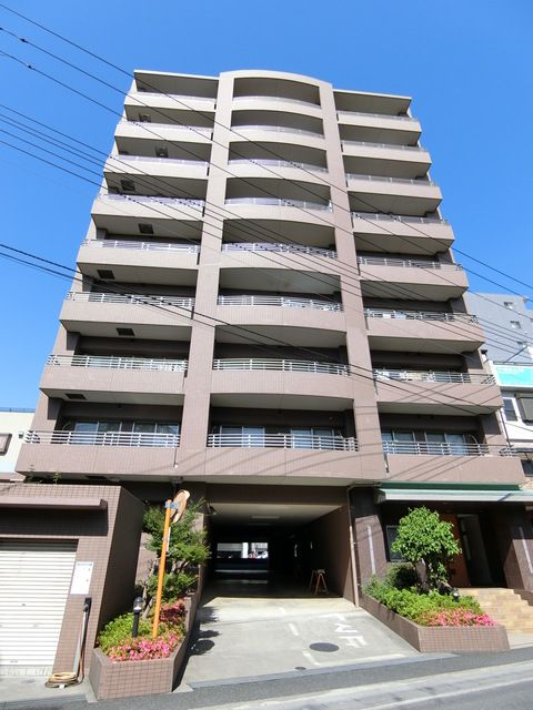 埼玉県さいたま市大宮区吉敷町１丁目54-3のマンションの建物外観