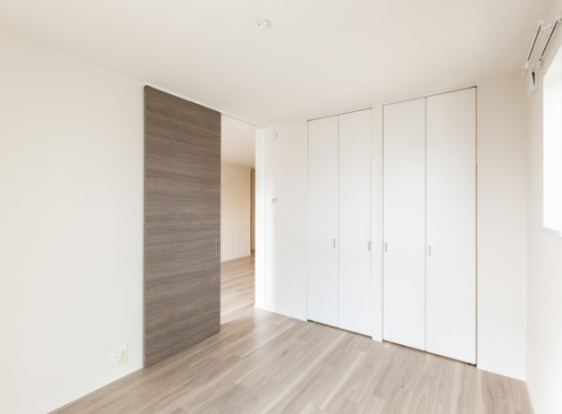 ��ʌ��������܎s�k����i���Q���ڂ̃}���V�����̂��̑�