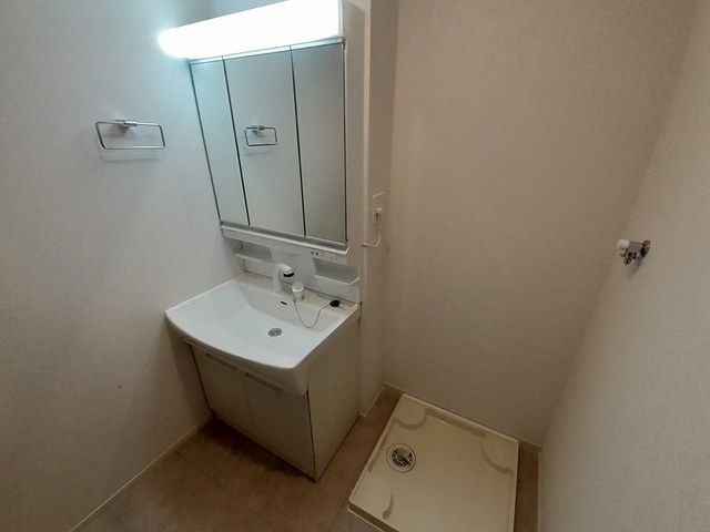 ��ʌ��z�J�s�����R���ڂ̃A�p�[�g�̐��ʏ�