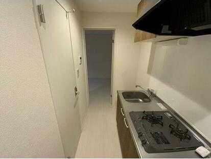 ��ʌ��������܎s�k����i���P���ڂ̃A�p�[�g�̃L�b�`��