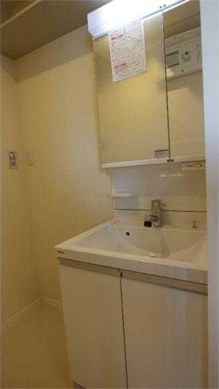 ��ʌ��������܎s�������J�Q���ڂ̃}���V�����̐��ʏ�