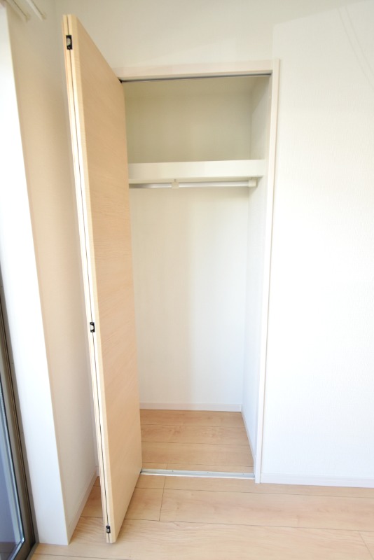 ��ʌ��������܎s�k����i���Q���ڂ̃A�p�[�g�̎��[