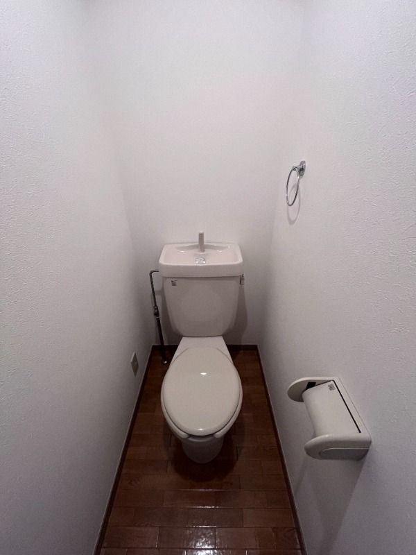 ��ʌ�����s�厚���s�̃A�p�[�g�̃g�C��