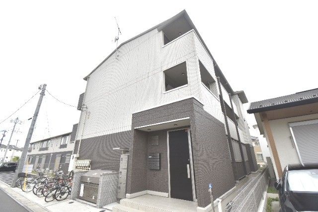 ��ʌ��������܎s���搼��{�Q����4-2�̃A�p�[�g�̌����O��