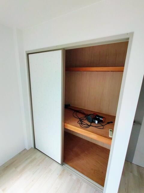 ��ʌ������s�V�P���̃}���V�����̎��[