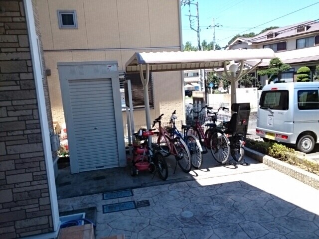 ��ʌ��������܎s�΋�厚�O���̃A�p�[�g�̂��̑�