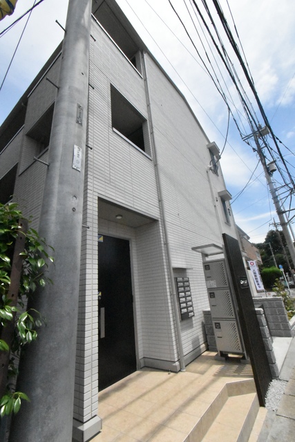 ��ʌ��������܎s�Y�a���؍�U���ڂ̃A�p�[�g�̌����O��