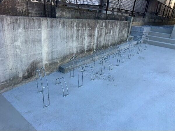 ��ʌ��������܎s�����擌��{�U���ڂ̃A�p�[�g�̂��̑�