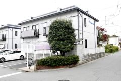 ��ʌ�����s�厚���s4045-1�̃A�p�[�g�̌����O��