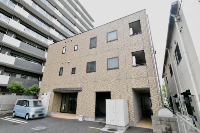 ��ʌ��������܎s�΋�����S���ڂ̃}���V�����̌����O��