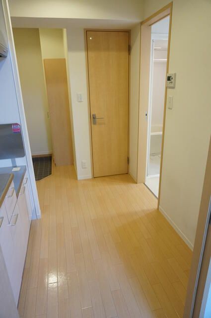 ��ʌ������s�����T���ڂ̃A�p�[�g�̂��̑������E�X�y�[�X