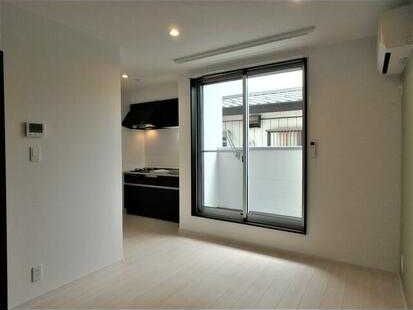 ��ʌ��������܎s�k��ޗǒ��̃A�p�[�g�̂��̑�