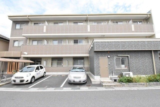 ��ʌ��z�J�s�V�z�J�P����64-17�̃}���V�����̌����O��