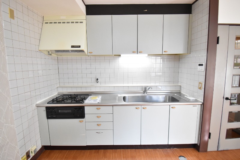 ��ʌ�����s����S���ڂ̃}���V�����̃L�b�`��