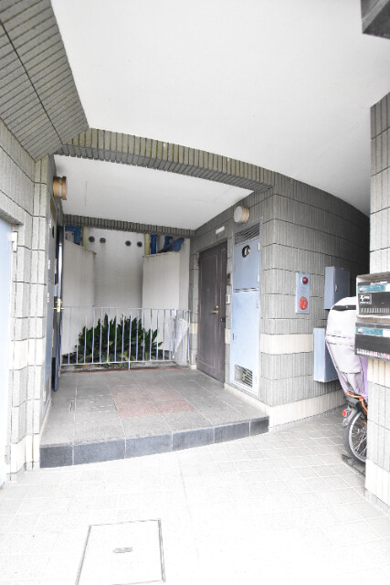 ��ʌ�����s����S���ڂ̃}���V�����̃G���g�����X