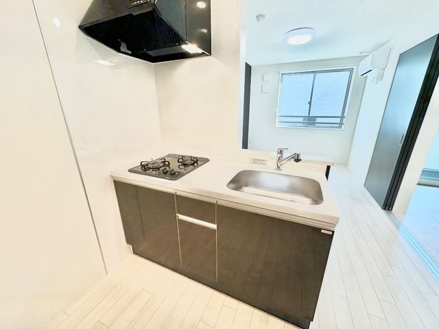 ��ʌ��������܎s����{�O���̃A�p�[�g�̃L�b�`��