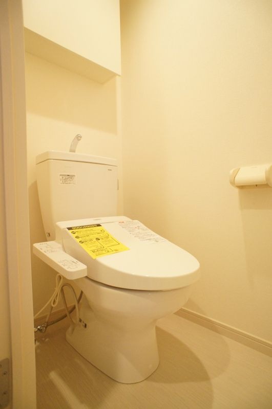 ��ʌ��z�J�s���C�N�^�E���U���ڂ̃A�p�[�g�̃g�C��