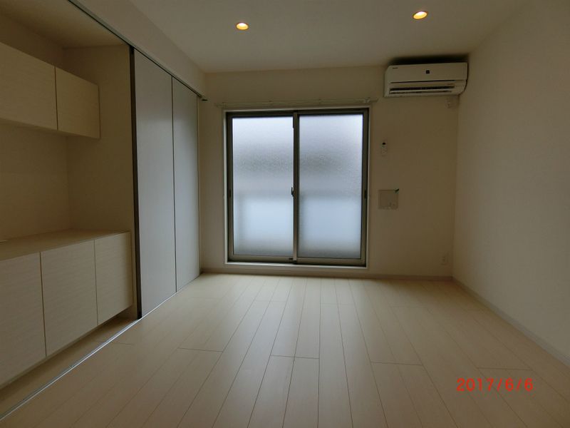 ��ʌ�����s�J�ÂP���ڂ̃A�p�[�g�̂��̑������E�X�y�[�X