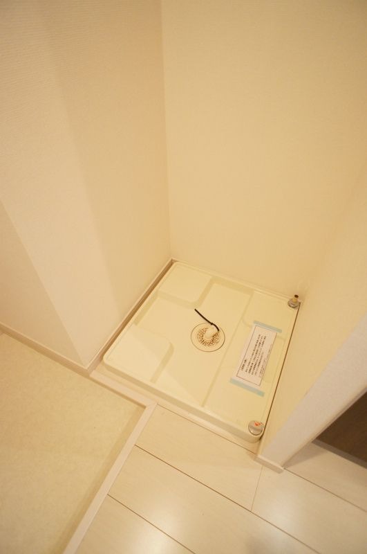 ��ʌ��z�J�s���C�N�^�E���U���ڂ̃A�p�[�g�̂��̑�