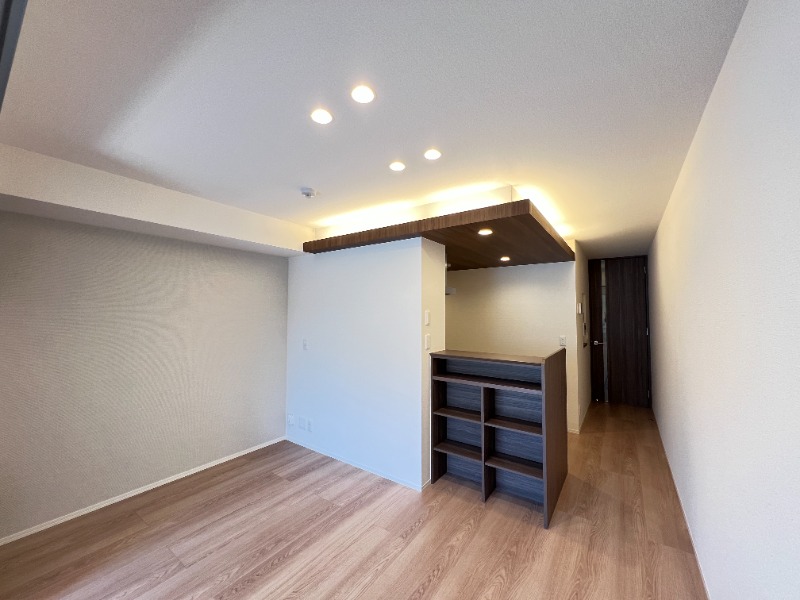 ��ʌ��z�J�s�����c���̃A�p�[�g�̋��ԁE���r���O