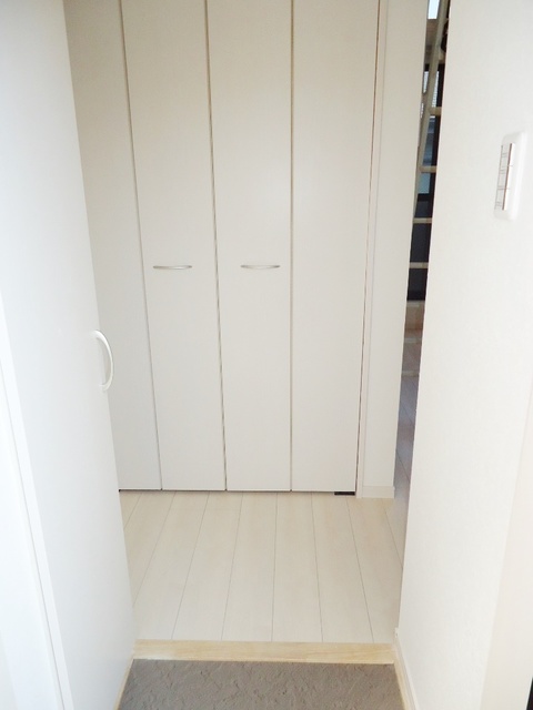 ��ʌ��������܎s�k��{�����̃A�p�[�g�̌���