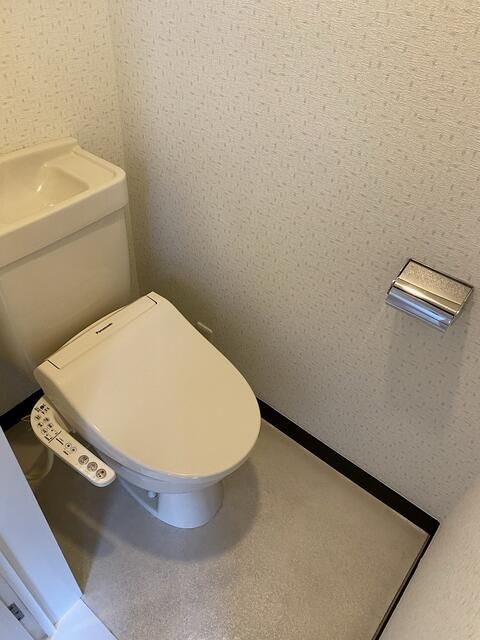 ��ʌ�����s�����P���ڂ̃}���V�����̃g�C��