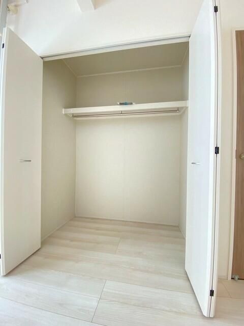 ��ʌ�����s�厚������̈�ˌ��Ă̎��[