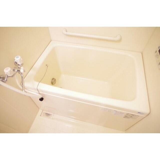 ��ʌ�����s�厚���̃}���V�����̃o�X