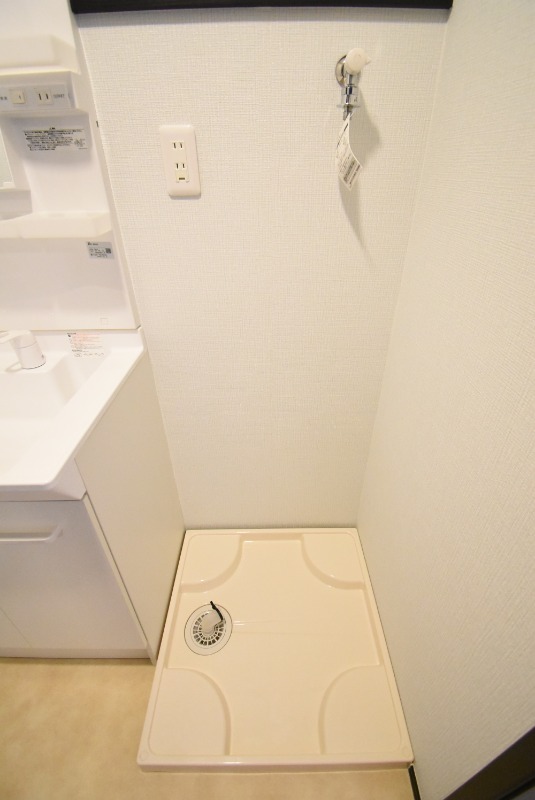 ��ʌ��@�c�s���m�؂S���ڂ̃e���X�n�E�X�̂��̑�