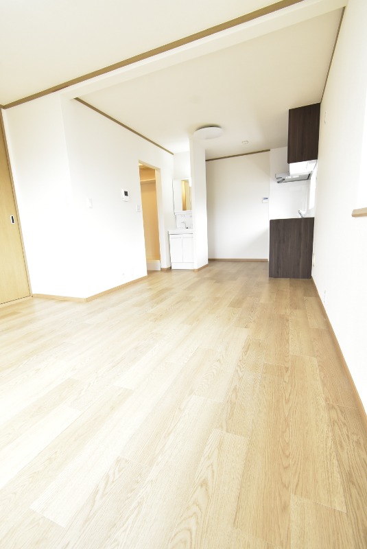 ��ʌ��t�����s�h���P���ڂ̃}���V�����̋��ԁE���r���O