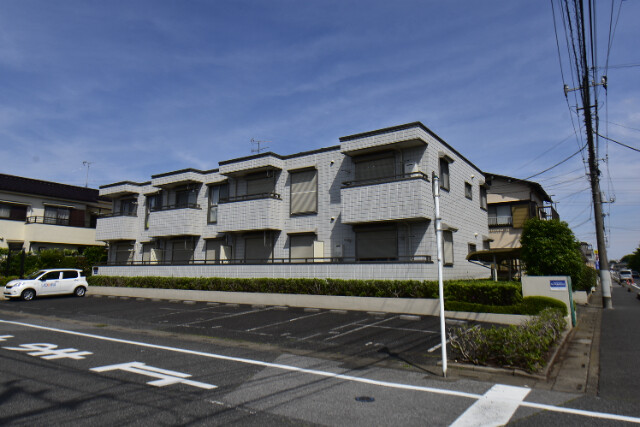 ��ʌ��t�����s�h���P���ڂ̃}���V�����̌����O��